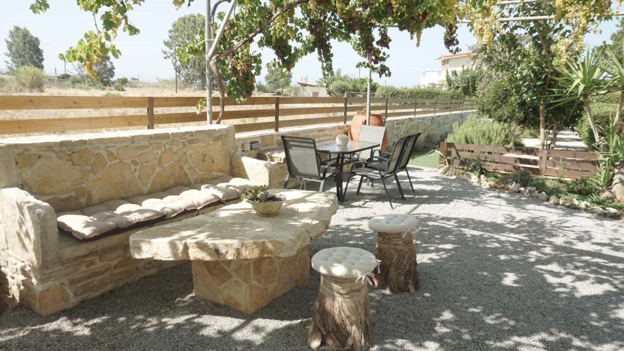 Studio Panagiota - Oasis Holiday Houses Κόκκινος Πύργος Εξωτερικό φωτογραφία